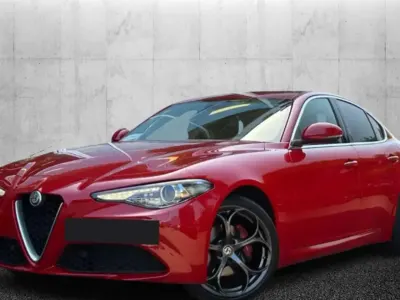 Usata Alfa Romeo Giulia Sprint Sprint 201 CV (147 kW) 2020 Rosso Coupé