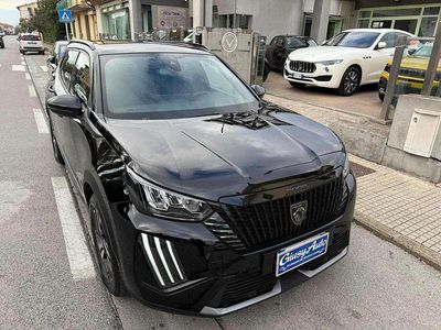 Usata Peugeot 2008 Allure 101 CV (74 kW) 2025 Nero SUV
