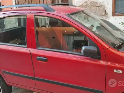 Usata Fiat Panda 77 CV (56 kW) 2009 Rosso Utilitaria