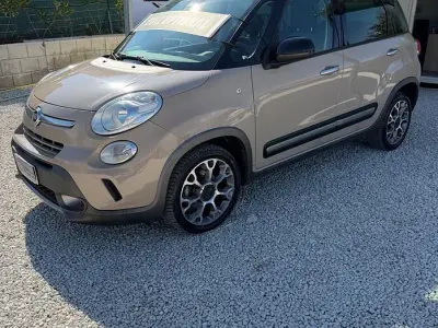 Usata Fiat 500L Trekking 105 CV (77 kW) 2014 Beige Monovolume