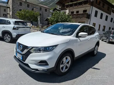 Usata Nissan Qashqai Visia 131 CV (96 kW) 2017 Bianco SUV