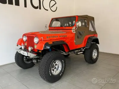 Usata Jeep CJ 250 CV (183 kW) 1970 Rosso Utilitaria
