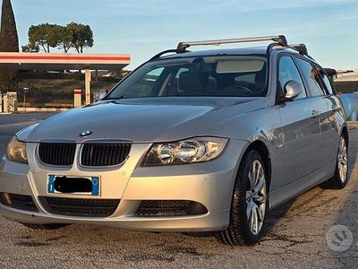 Begagnad BMW 320 177 HK (130 kW) 2007 Grå Kombi