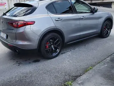 Usata Alfa Romeo Stelvio Tech Edition 190 CV (139 kW) 2019 Grigio SUV