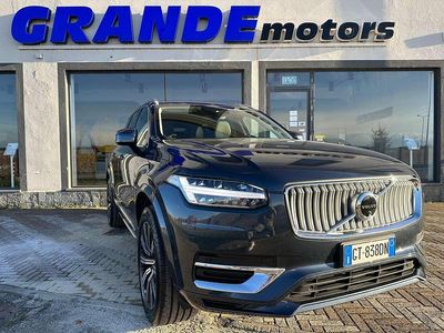 Usata Volvo XC90 Plus 235 CV (172 kW) 2024 Blu marino SUV