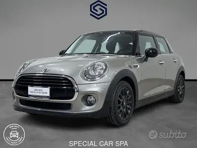 Usata Mini Cooper D 2017 Grigio Utilitaria