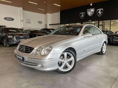 Usata Mercedes CLK320 Avantgarde 218 CV (160 kW) 2003 Argento Coupé
