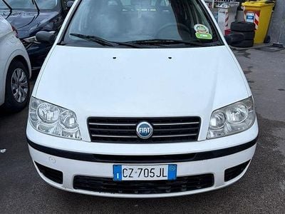Gebraucht Fiat Punto 60 PS (44 kW) 2005 Weiß Kleinwagen