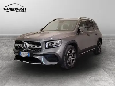 Usata Mercedes GLB200 Premium 150 CV (110 kW) 2023 Grigio SUV