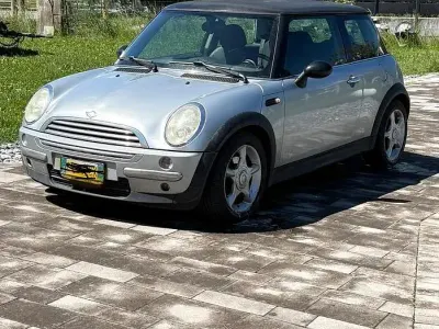 Usata Mini One D 75 CV (55 kW) 2005 Grigio Utilitaria