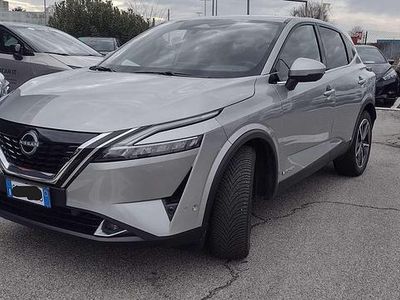 Używany Nissan Qashqai Tekna 158 KM (116 kW) 2023 Srebrny SUV