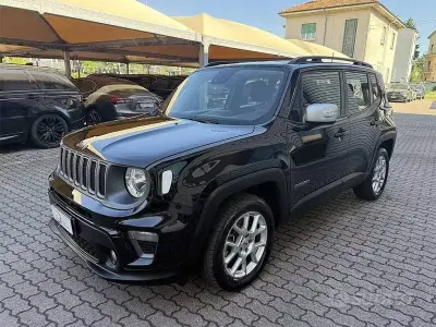 Usata Jeep Renegade 131 CV (96 kW) 2023 Nero / metallizzato SUV