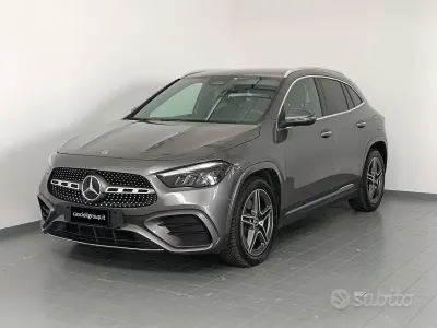 Brugt Mercedes GLA200 AMG Line Premium 150 HK (110 kW) 2023 Grå SUV