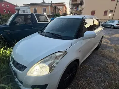 Usata Suzuki Swift 94 CV (69 kW) 2012 Utilitaria