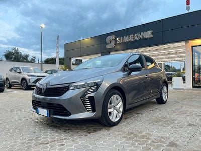 Usata Renault Clio V Evolution 101 CV (74 kW) 2025 Grigio Berlina