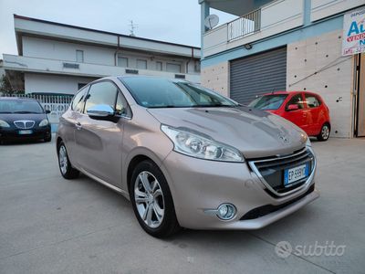 usata Peugeot 208 diesel anche per neopatentati