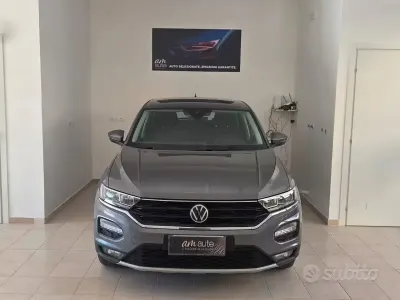 Usata VW T-Roc Advance 150 CV (110 kW) 2021 Grigio SUV