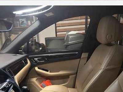 Usata Porsche Macan 252 CV (185 kW) 2017 Grigio SUV