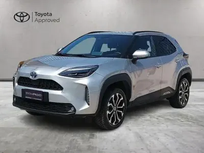 Usata Toyota Yaris Cross Trend 116 CV (85 kW) 2022 Argento SUV