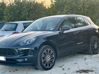 Porsche Macan S