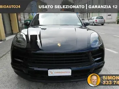 Używany Porsche Macan 245 KM (180 kW) 2020 Czarny SUV