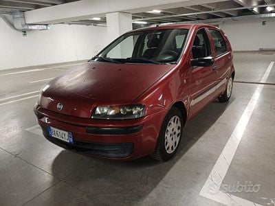 Usata Fiat Punto 2001 Rosso Utilitaria