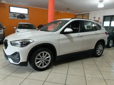 Używany BMW X1 Advantage 150 KM (110 kW) 2021 Biały SUV