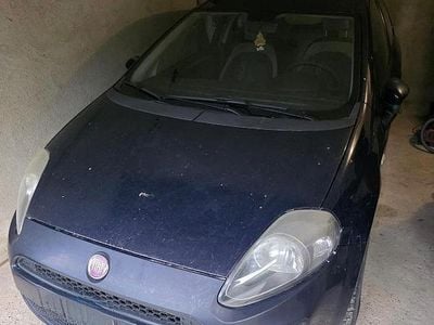 Usata Fiat Grande Punto 2012 Blu Utilitaria