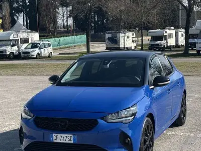 Usata Opel Corsa Edition 75 CV (55 kW) 2021 Blu/azzurro Utilitaria