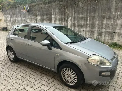 Usata Fiat Punto Evo 65 CV (47 kW) 2010 Utilitaria