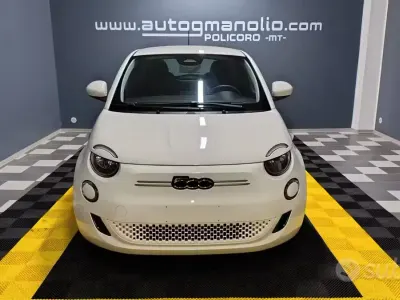 Usata Fiat 500e La Prima 42 kW (58 CV) 2021 Bianco Utilitaria