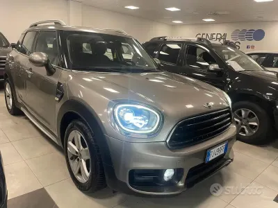 Usata Mini One D Countryman Business 116 CV (85 kW) 2017 Grigio SUV