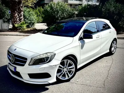 Usata Mercedes A180 Premium 109 CV (80 kW) 2013 Berlina
