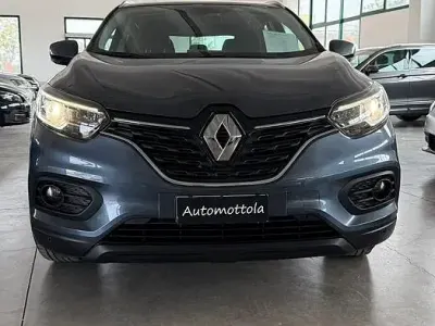 Usata Renault Kadjar Business 116 CV (85 kW) 2019 Blu SUV
