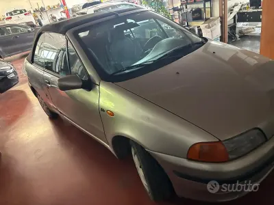 Usata Fiat Punto Cabriolet Emotion 60 CV (44 kW) 1999 Cabrio