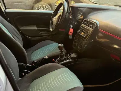 Usata Fiat Grande Punto 65 CV (47 kW) 2009 Blu/azzurro Utilitaria