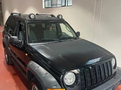 Usata Jeep Cherokee Limited 163 CV (119 kW) 2005 Nero SUV