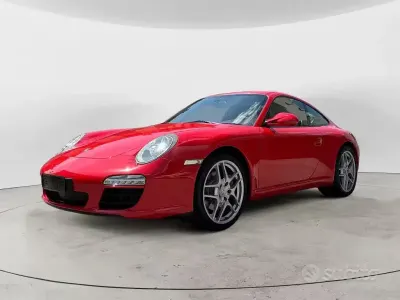 Usata Porsche 911 Carrera 345 CV (253 kW) 2009 Rosso pastello Coupé