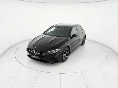 Usata Mercedes A180 AMG Line Premium 116 CV (85 kW) 2023 Nero Berlina