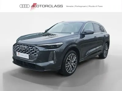 Nuova Audi Q5 Advanced 204 CV (150 kW) 2026 Grigio tambora metallico SUV