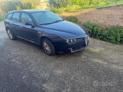 Usata Alfa Romeo 159 150 CV (110 kW) 2007 Blu Station wagon
