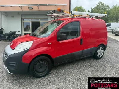 Usata Fiat Fiorino 95 CV (69 kW) 2017 Rosso Monovolume