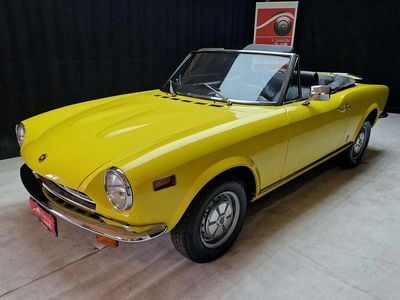 Usata Fiat 124 Spider S 90 CV (66 kW) 1977 Giallo Cabrio
