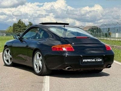 Porsche 911 Carrera