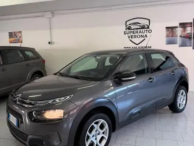 Usata Citroën C4 Shine 99 CV (72 kW) 2018 Grigio Berlina