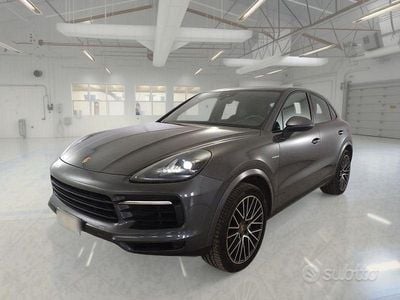 Usata Porsche Cayenne 2020 Grigio SUV