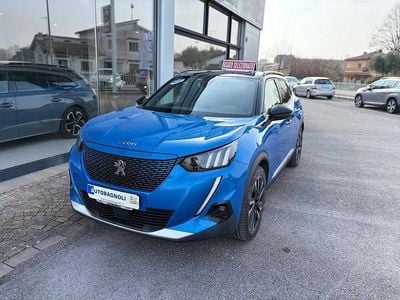 Usata Peugeot e-2008 GT 100 kW (136 CV) 2020 Blu SUV