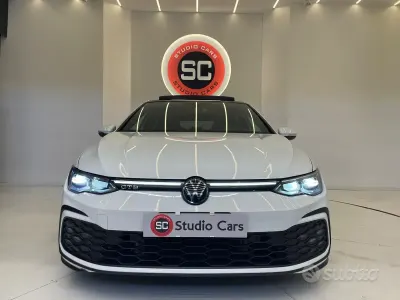 Usata VW Golf VIII 200 CV (147 kW) 2021 Bianco Berlina