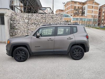 Brugt Jeep Renegade Night Eagle 140 HK (102 kW) 2016 Grå SUV