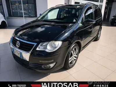 Usata VW Touran 105 CV (77 kW) 2010 Nero Monovolume